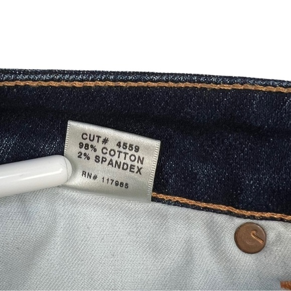 J Brand Curvy Fit Cigarette Leg Jean in Ink Dark Wash Size 29 - Picture 6 of 9